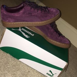 Faux suede purple Puma Classics